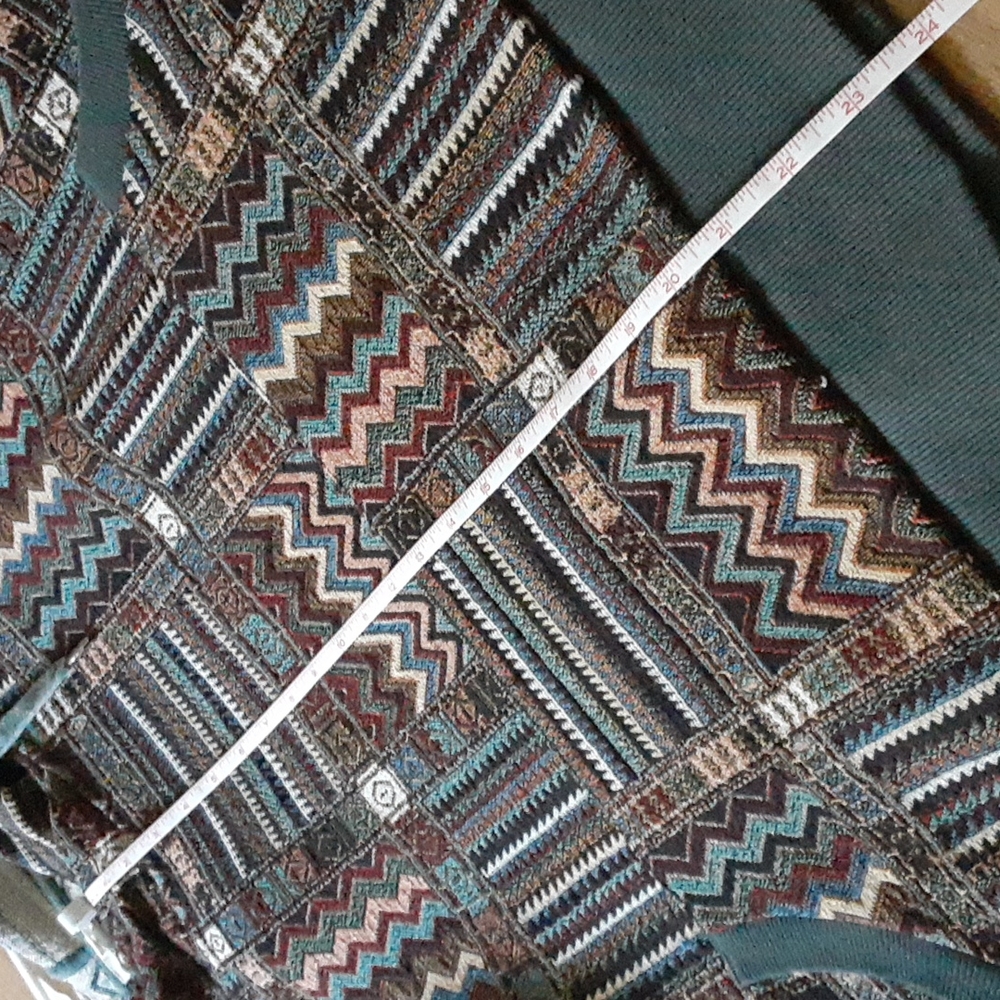 Oddi Pullover - Picture 15 of 15
